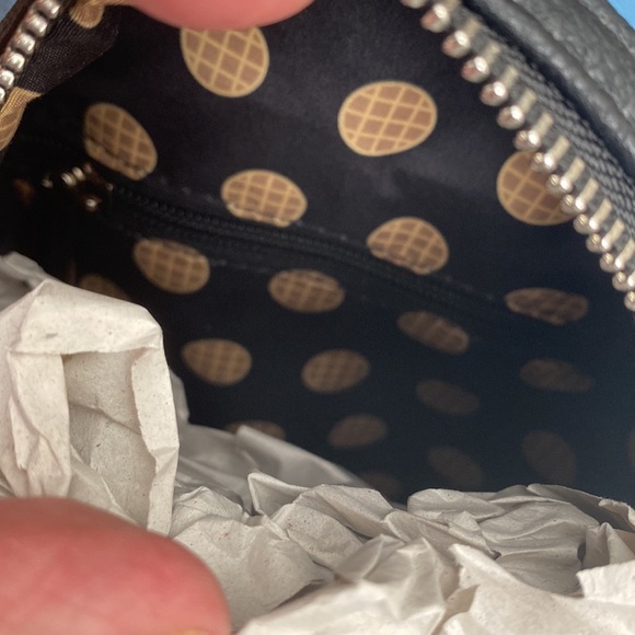 NWT rare design Netflix stranger things Loungfly mini backpack - Picture 4 of 7